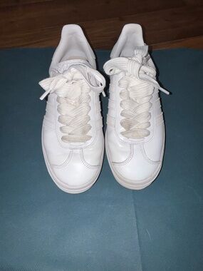 Women’s Adidas Gazelle Bold Sneakers